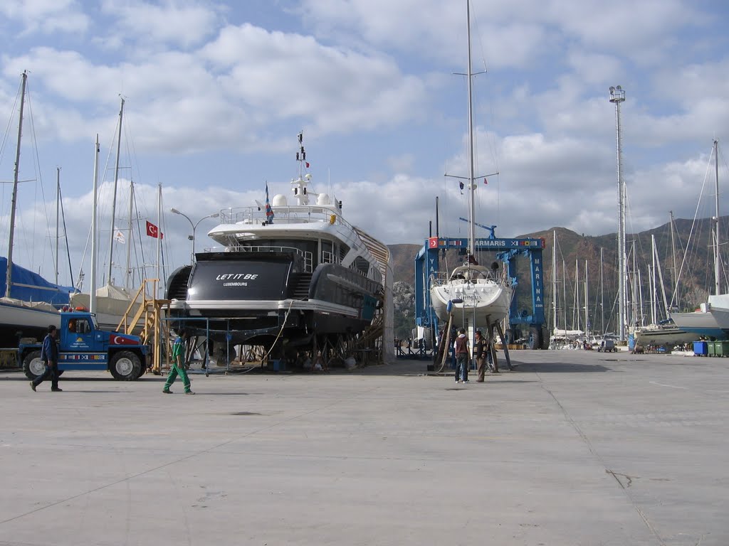 Marmaris Yat Marina Muğla - TÜRKİYE Marmaris yacht marina by Barış SEVEN