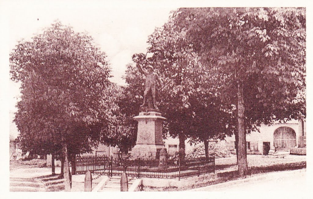 Loray le Monument au mort ( apres 1918 ) by G.Rosette