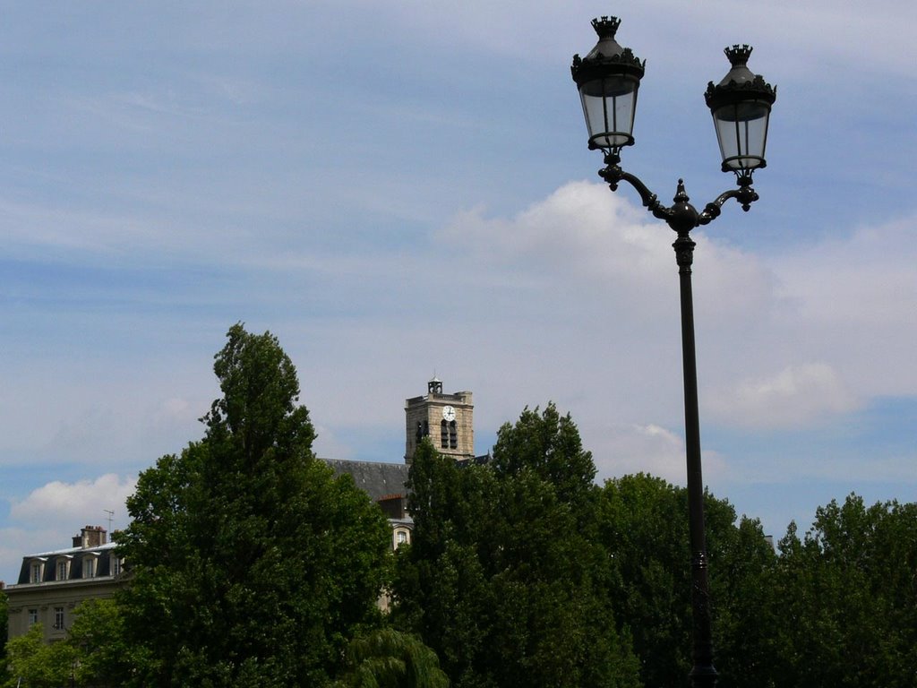 20060805 Paris clocher st paul by Voltarene