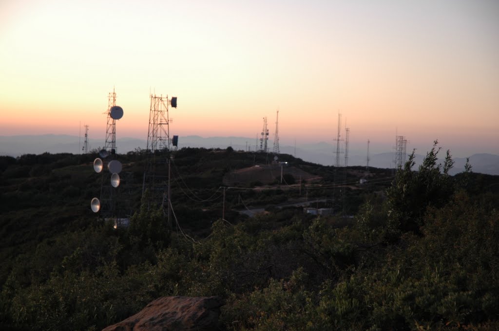 Radio/cable towers by camazotzz