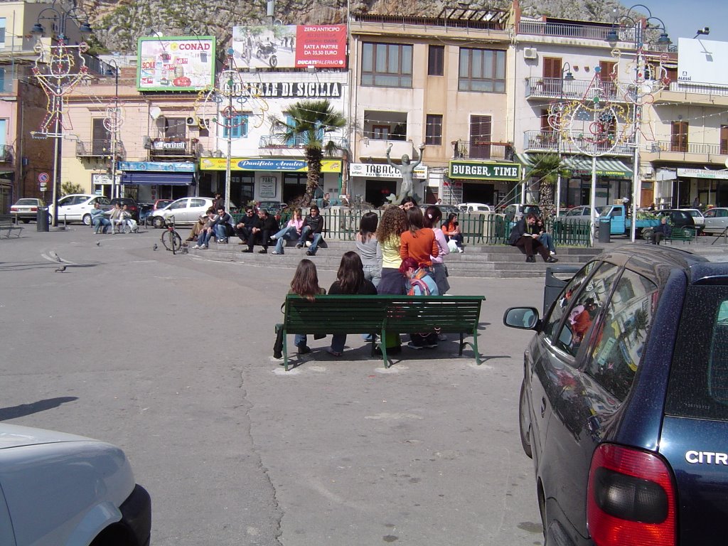 Mondello-La Piazza 2 by Gaetano Vaccaro