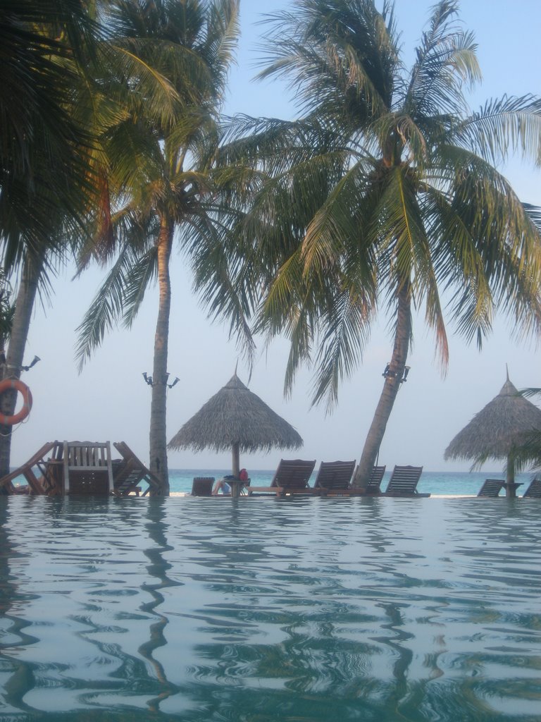 Sun Island Resort - View from the Pool by nyctalope