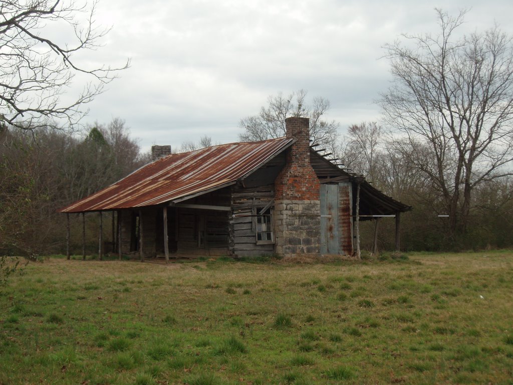 Old Farmstead by johnnymh