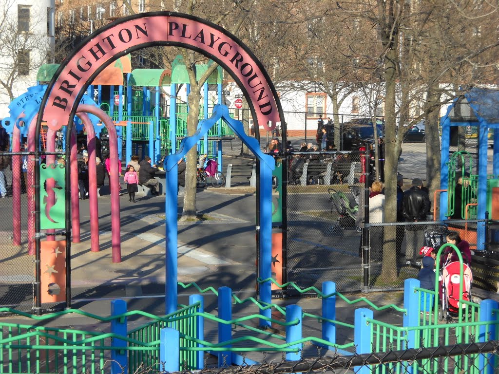 Brighton Playground by Nicchio