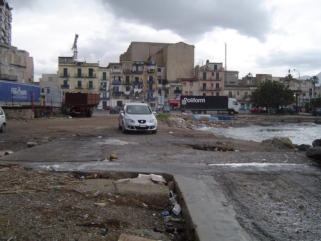 Palermo marina by Gaetano Vaccaro