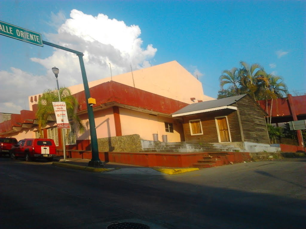 CENTRO DE CONVIVENCIAS by Gabriel Mtz. Salvador