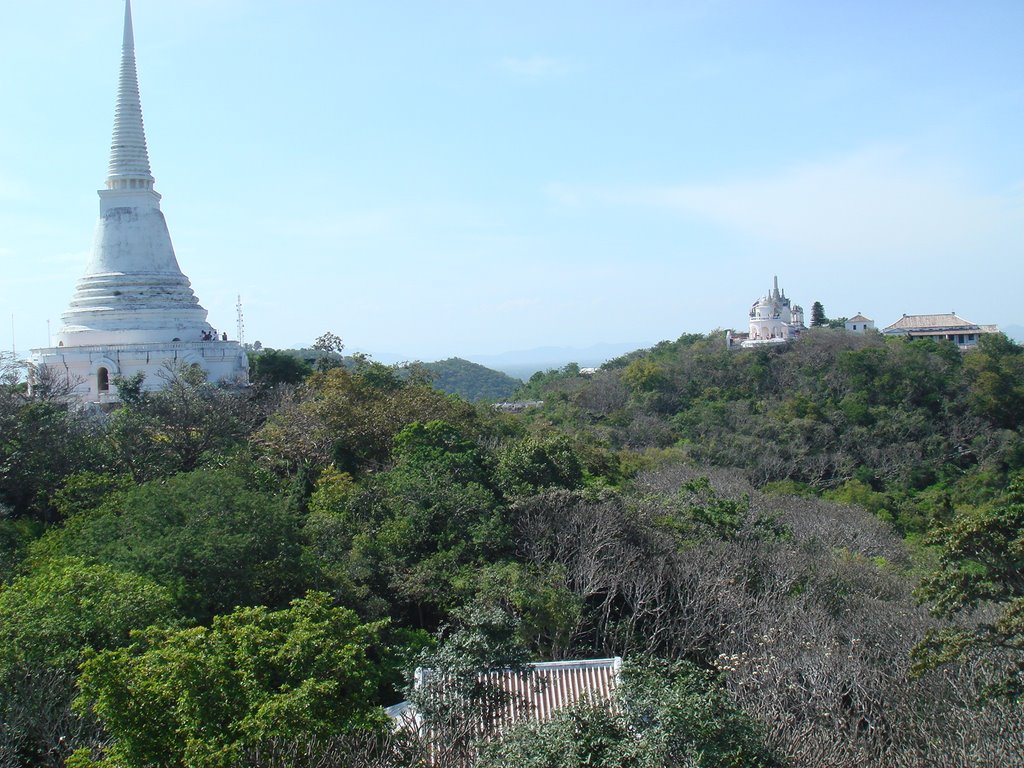 Phra Nakhon Khiri by alan readman