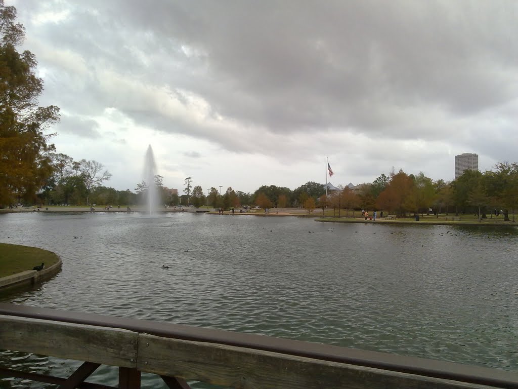 Mc Govern Lake, Houston by prasannakalansuriya