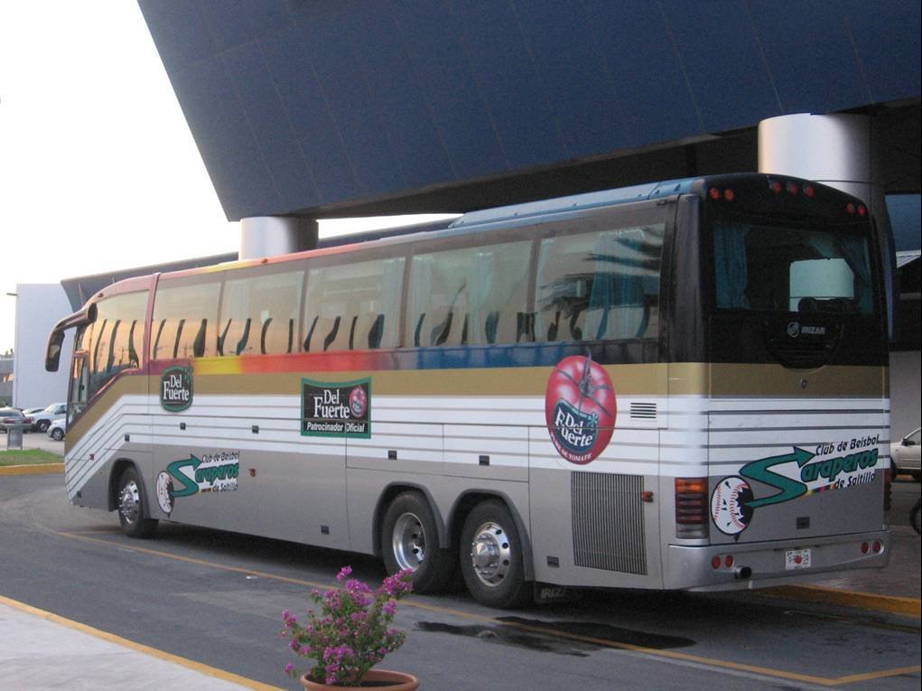 Autobus de los Saraperos de Saltillo by ~☂JENNY☂~