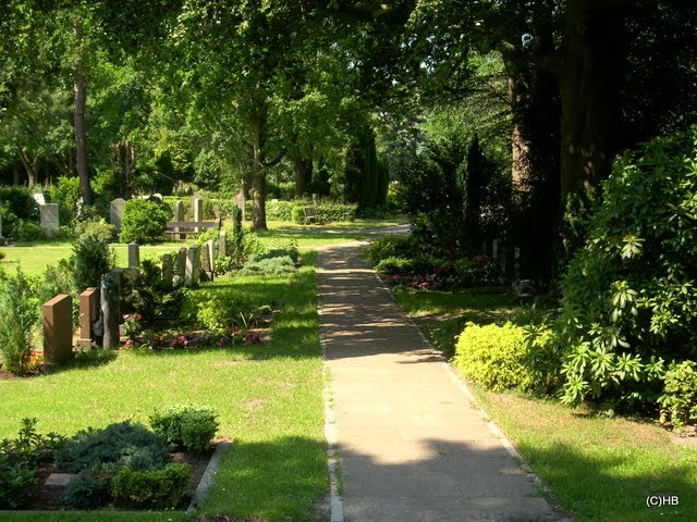 D- 27568 Bremerhaven, städtischer Friedhof Lehe III by Heinz.Bock