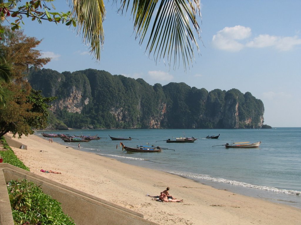 Ao Nang, Krabi by LiborM.net