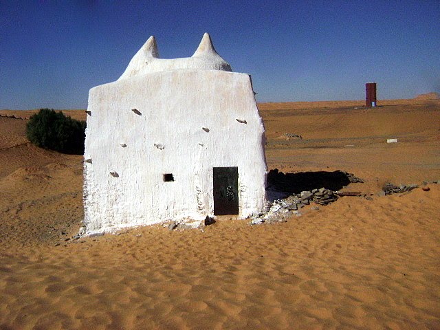 Mausolée d'Aghlad by haninouya