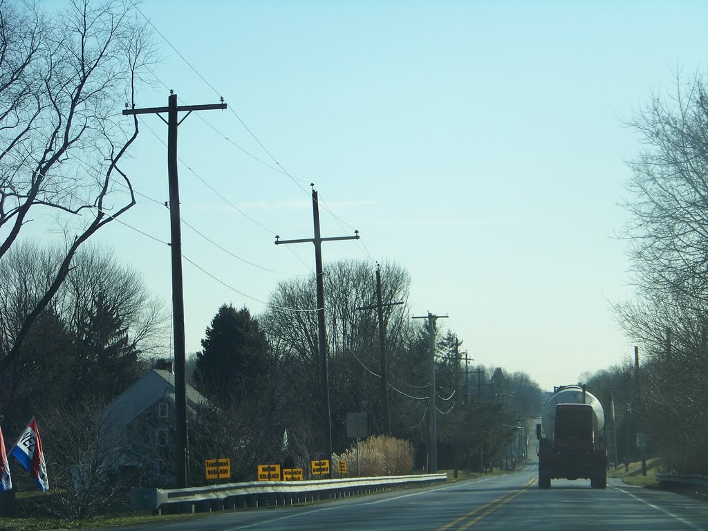 PA Route 41, New Garden Township (CHESTER COUNTY) by PowerPoleScaleModeler