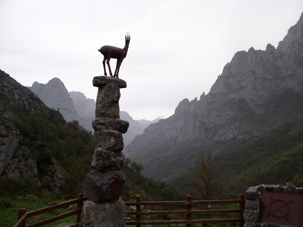 Mirador del Tombo(Cordiñanes,León) by mundele.