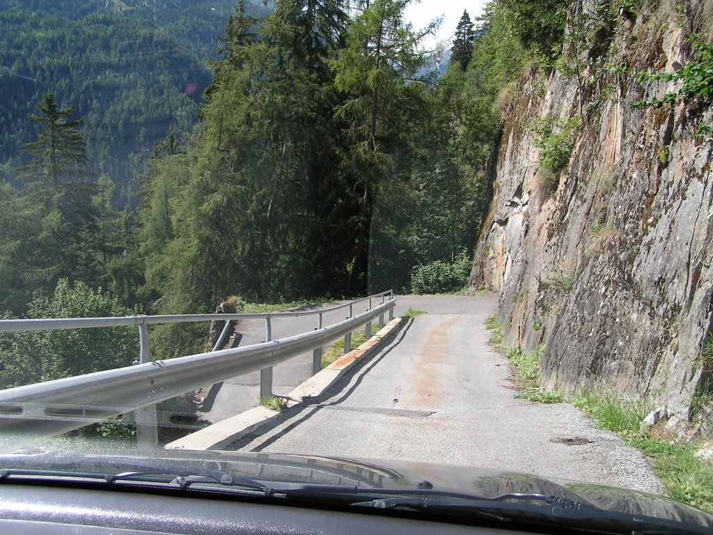 Finhaut, "Straße" von Gietroz nach Le Châtelard by Dieter Zinser (RDZfd…