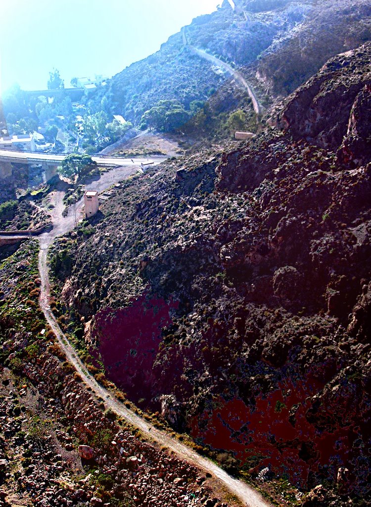 Almería, barranco de La Garrofa by juan jose romero