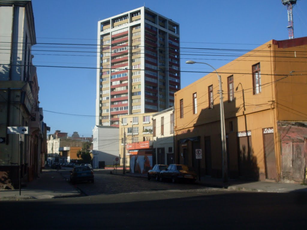 Calle Almirante Barroso by Manuel Soto Alonso