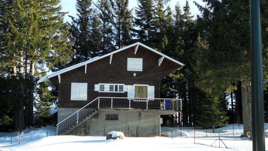 Chalet à la station du Revard by Matopée