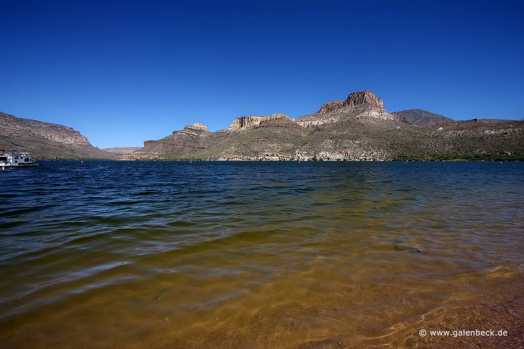 Apache Lake by www.galenbeck.de