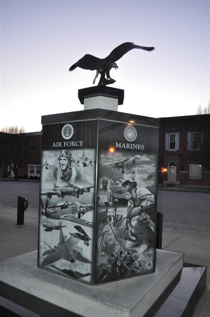 Veterans Memorial,Lexington, MO by marnox1