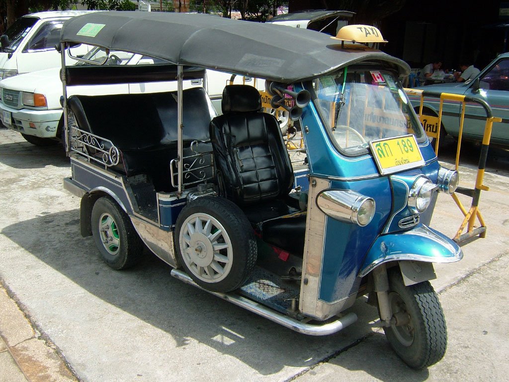 Chiang Mai-TucTuc by imagine.asia