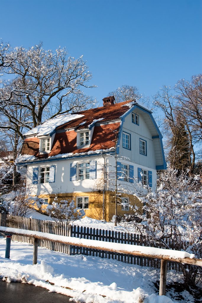 Das Münterhaus 10 in Murnau by Axel Hoffmann