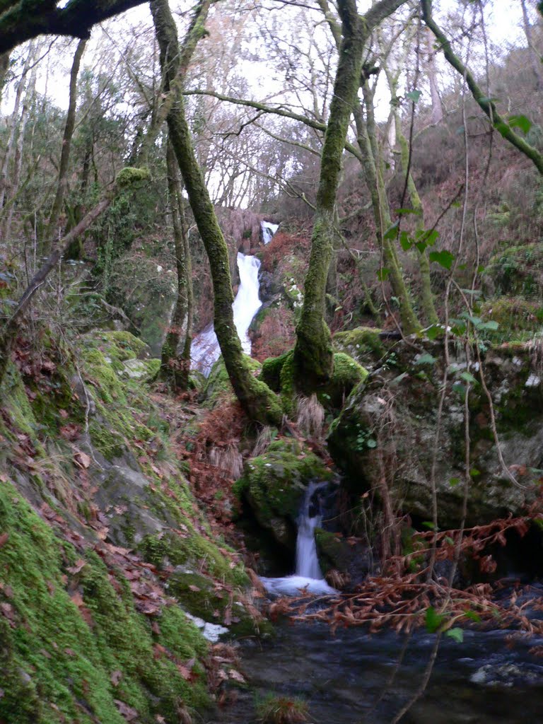 Cascadas do Rio Valga by lopasa