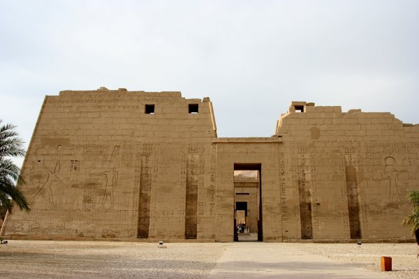 Medinet Habu by 秦晋