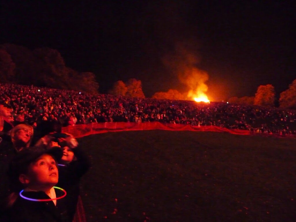 Bonfire night @ Sele, Hexham by carl3mr