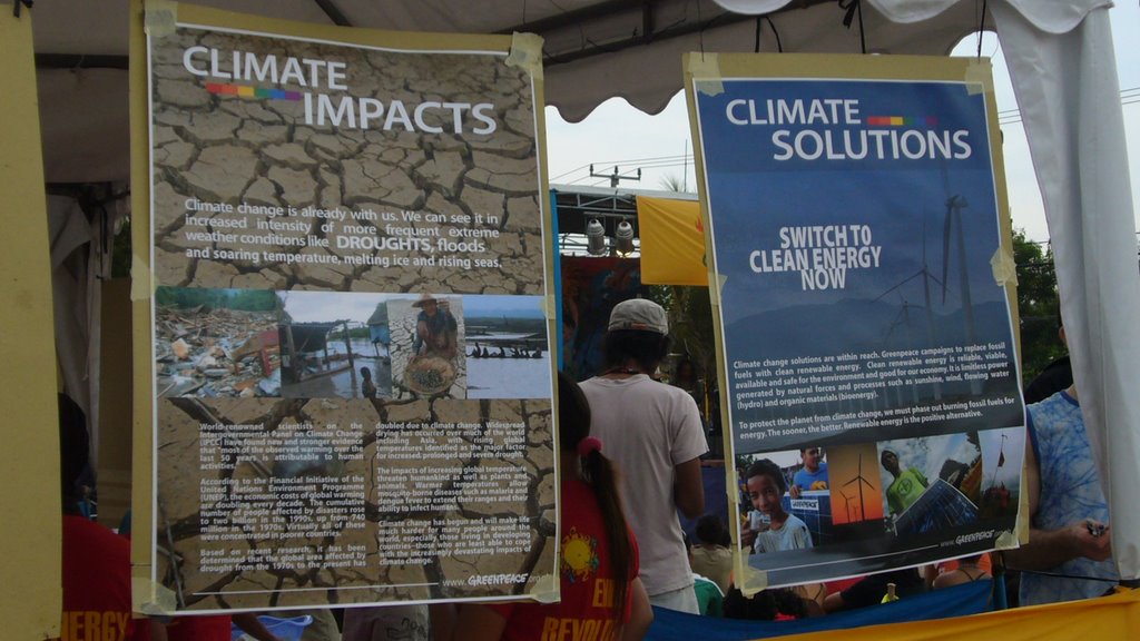 Climate Summit of Bali - Greenpeace on the Beach - 2007 by BernardWenger