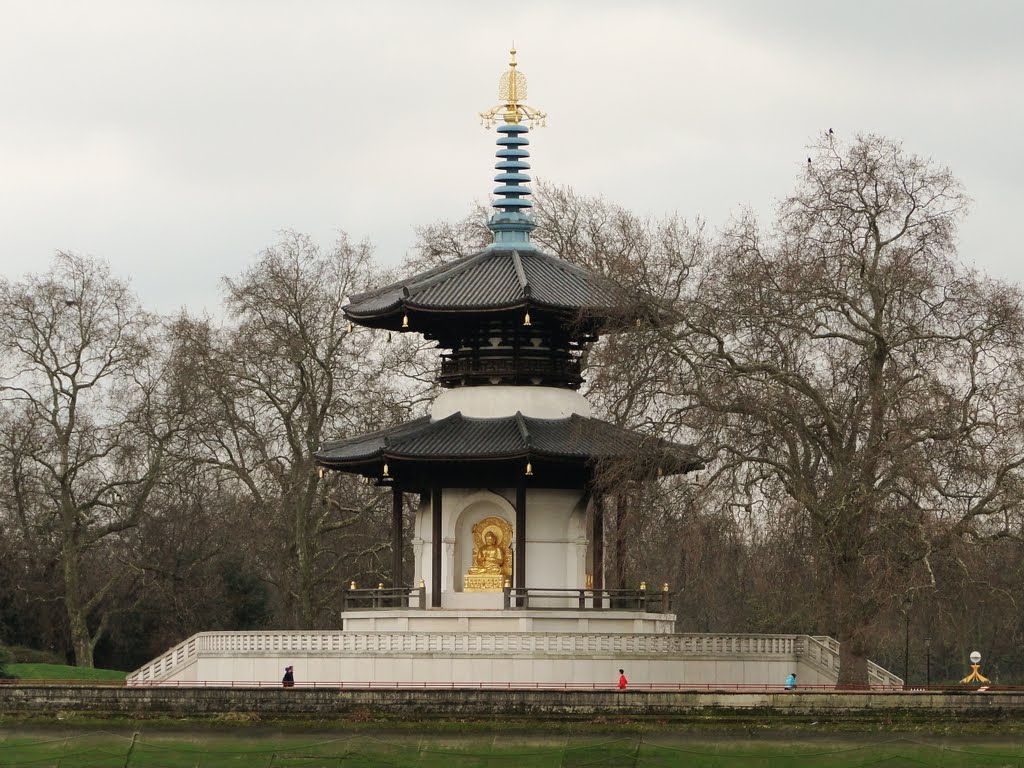 Peace Pagoda, London, UK by Caio Graco Machado