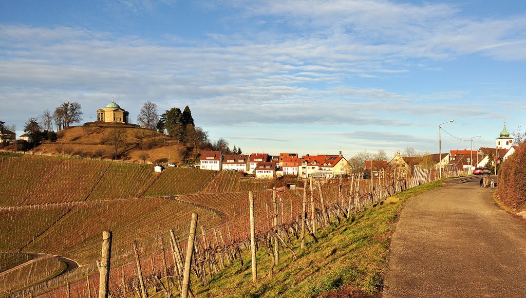 120103-001 "das Dorf Rotenberg mit Kirche und Grabkapelle an einem heiteren Januartag"" by fotofax