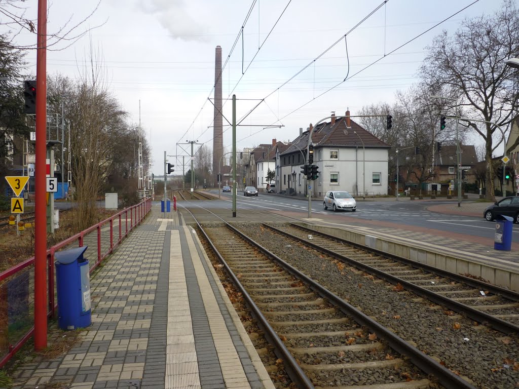 Straßenbahnhaltestelle "Mannesmann Tor 1" (Duisburg-Hüttenheim) / 28.01.2012 by Iceman93 / NO VIEWS!!!