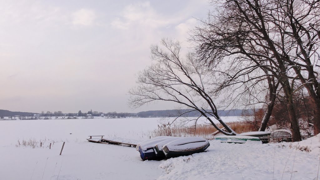 Jezioro Zyzdrój Wielki - zima by Aga Viburno