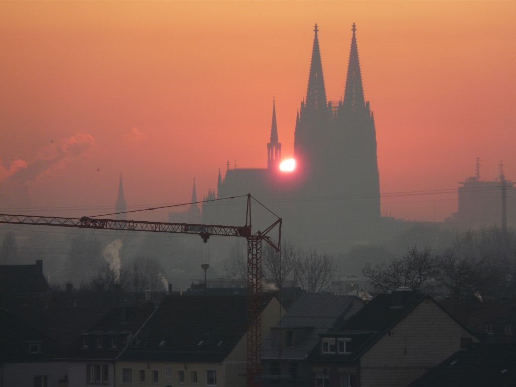 Viewing cologne cathedral from the arxes building by juschmitz