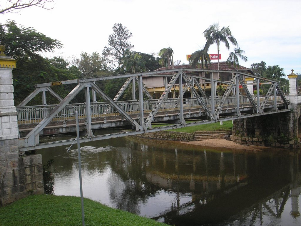 Ponte Velha by Andrigo Souza