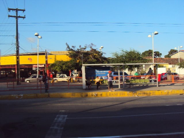 Avenida do Norte by Orlando de Almeida Calado