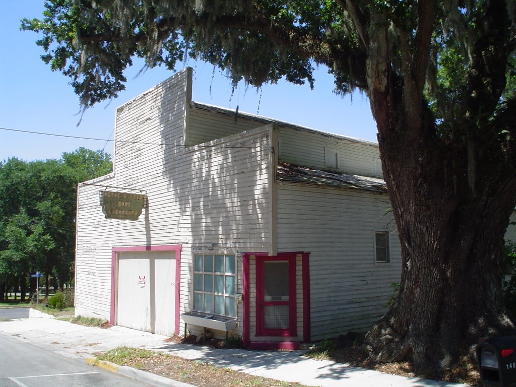 1914 livery stable - Brooksville Lumber, Main st, Brooksville, Florida (5-2006) by Ken Badgley