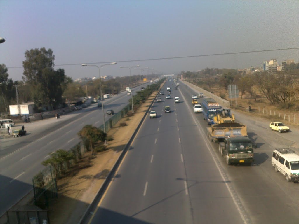 Islamabad Expressway v by Talha Barkaat