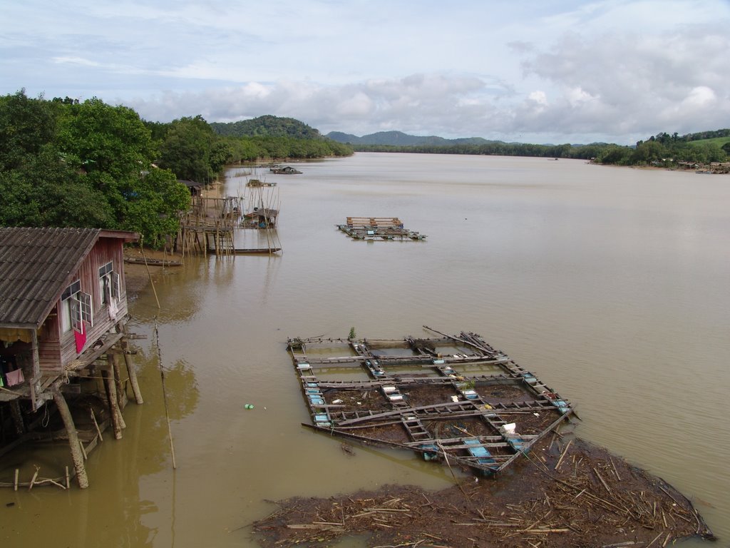 Ranong: Khlong La Un - Ban Khao Fachi by Wieland Kleinert