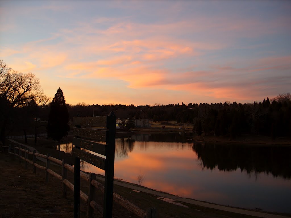 Lake at the Van Buren Park by Chris_89