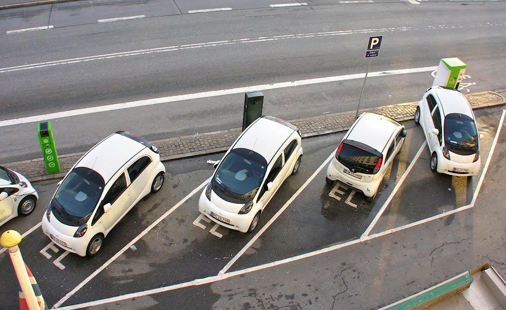 Electric car charging station at Vester Farimags street by IPAAT