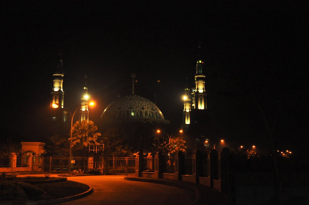 Gedung Islamic Centre Samarinda by Harri Daryanto