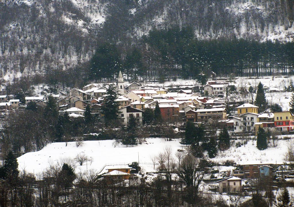 Toute la neige du village by Marco Carnelli