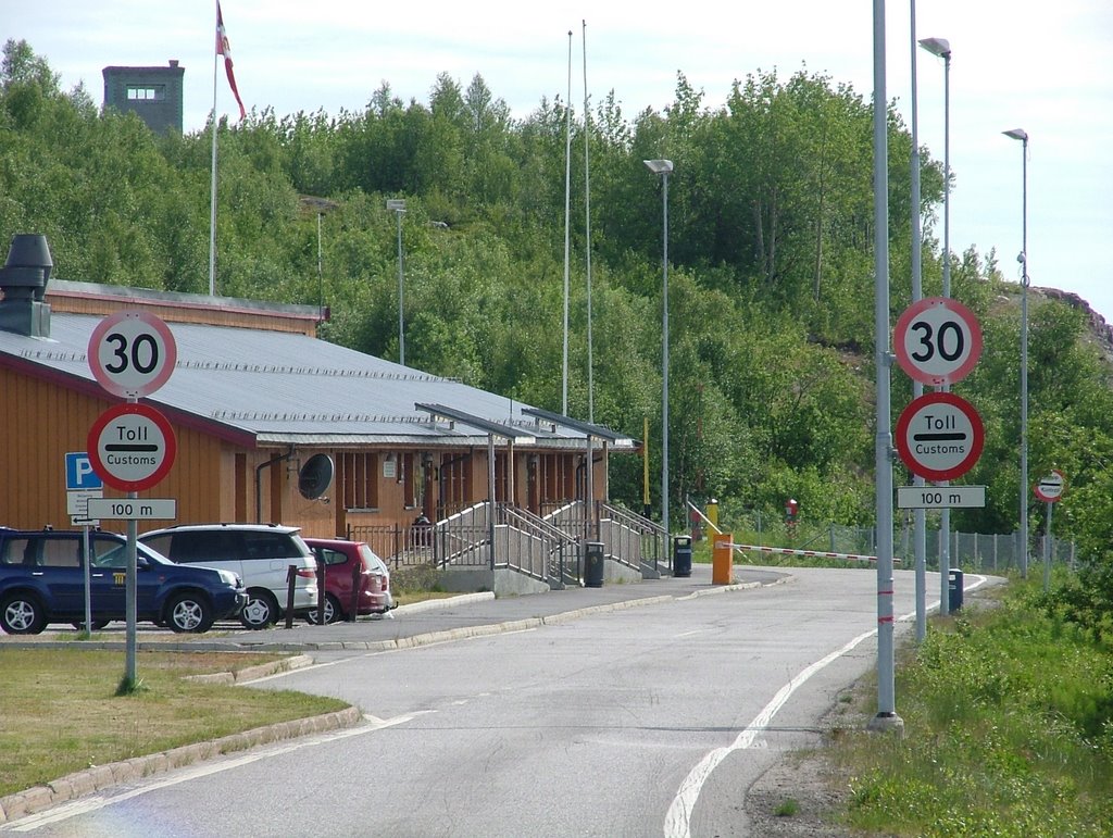 Norwegian-Russian Border station at Storskog by Ch-da