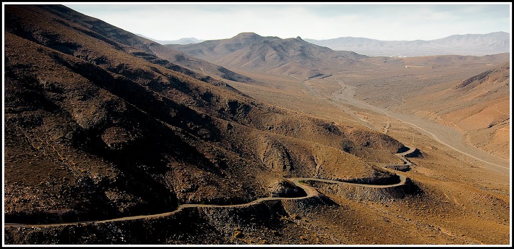 Fuerteventura by Michał Pomirski