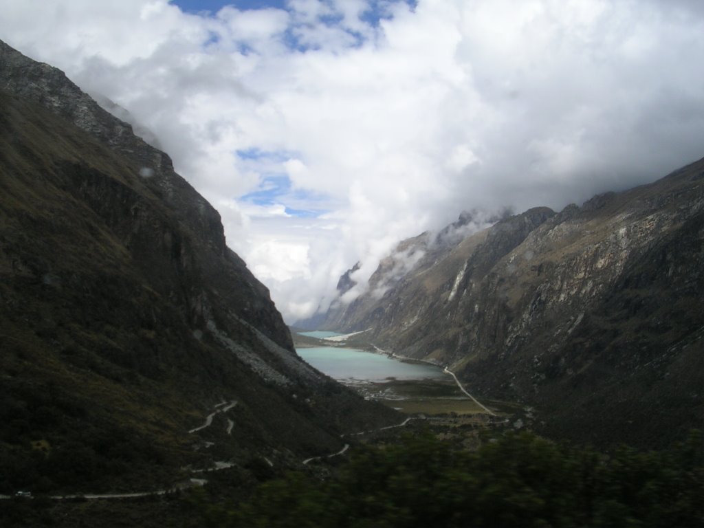 Lagunas de llanganuco by rojillo