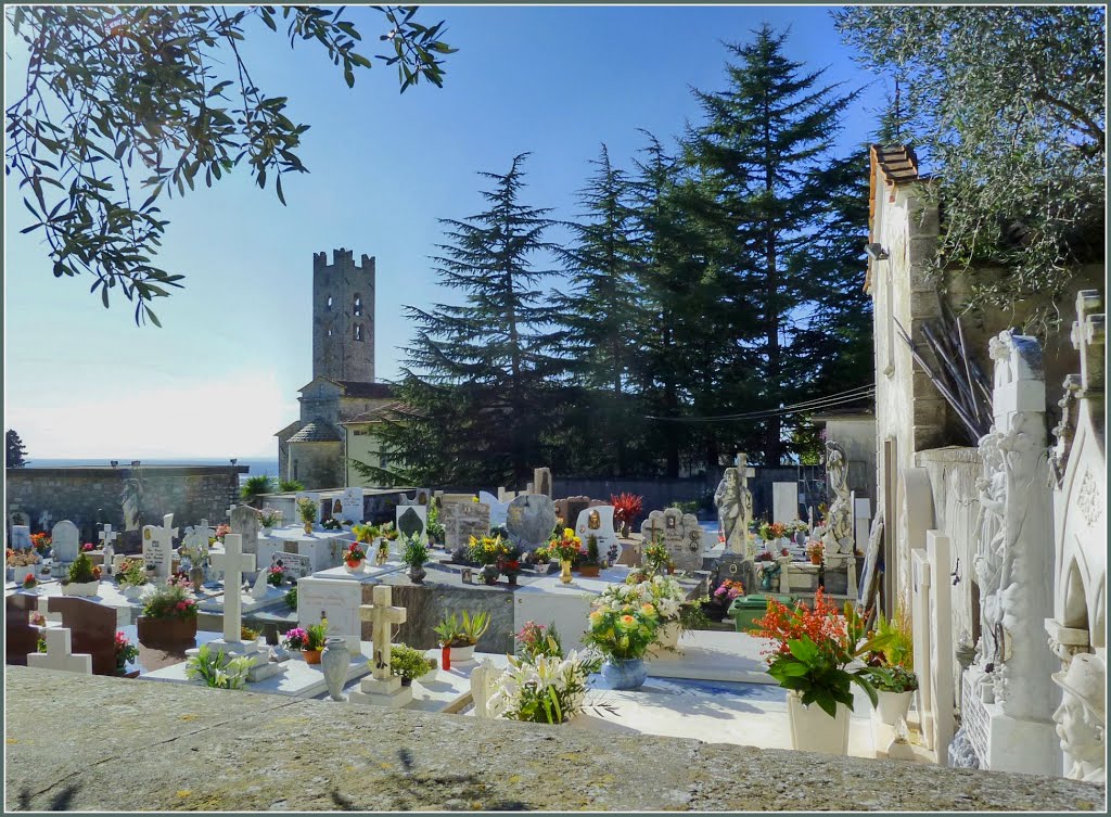 Pieve di San Pantaleone a Elici - cimitero by kriszta13