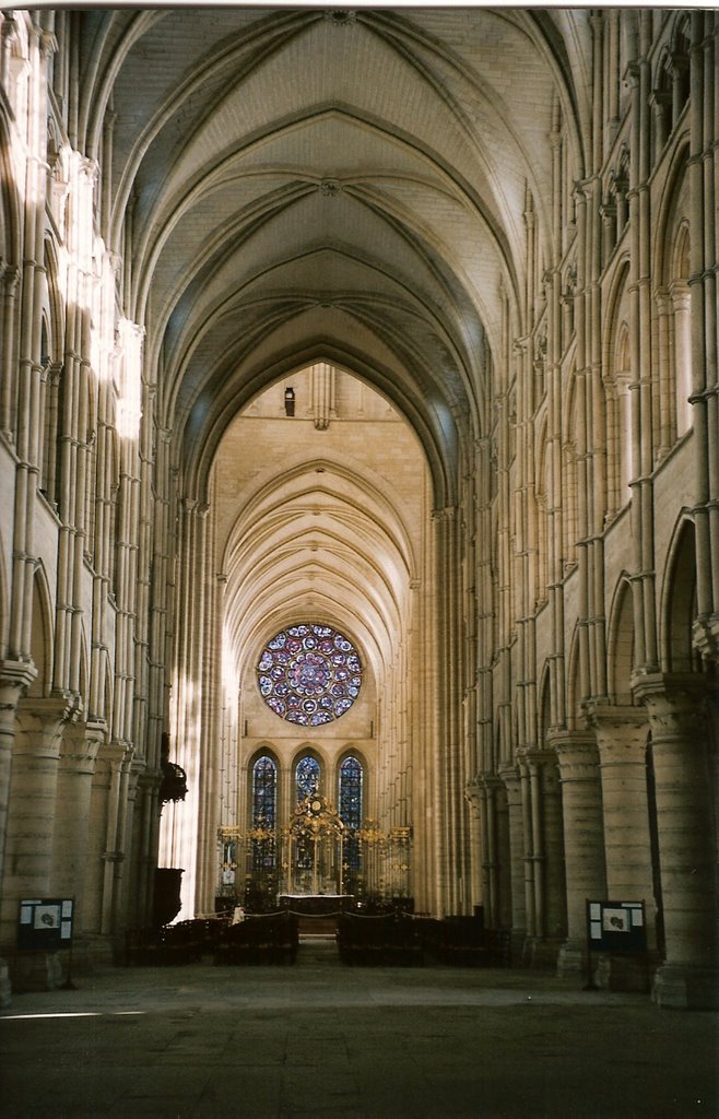 Cathédrale de Laon by Gilles Bareau