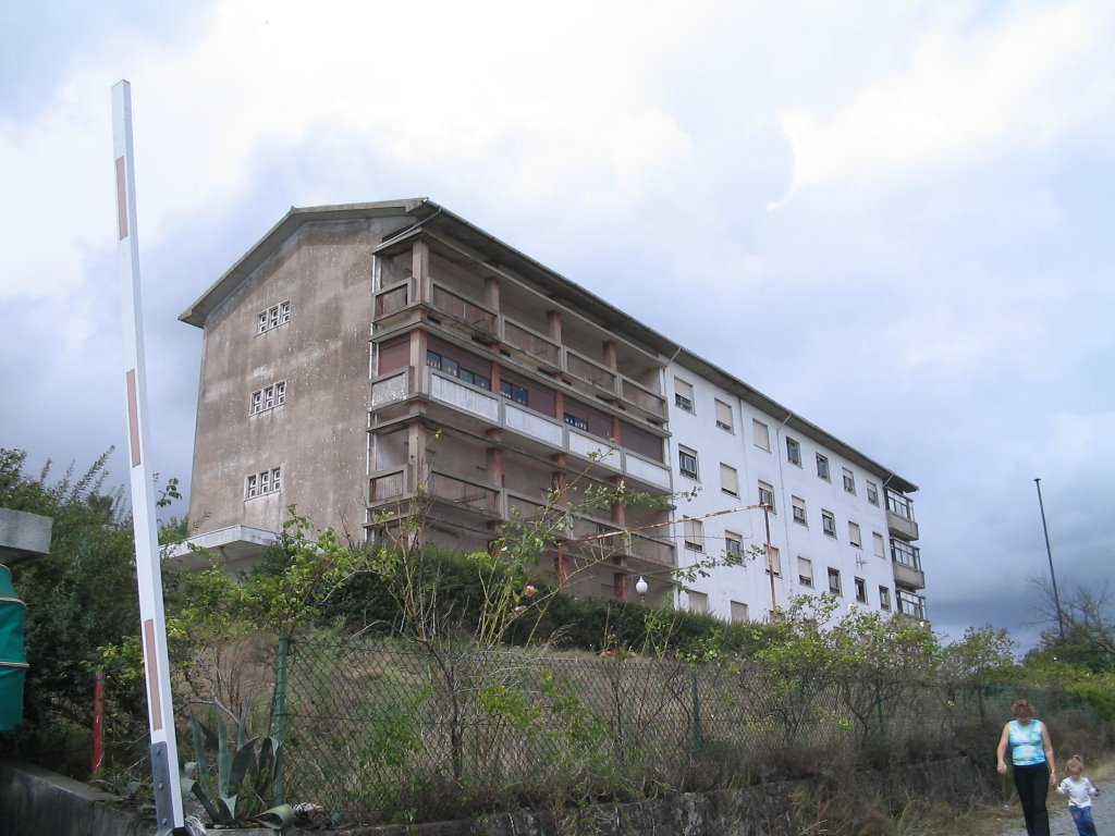 Paredes Former Hospital by marimba